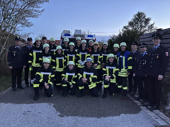 Leistungsabzeichen-Gruppenfoto.jpg
